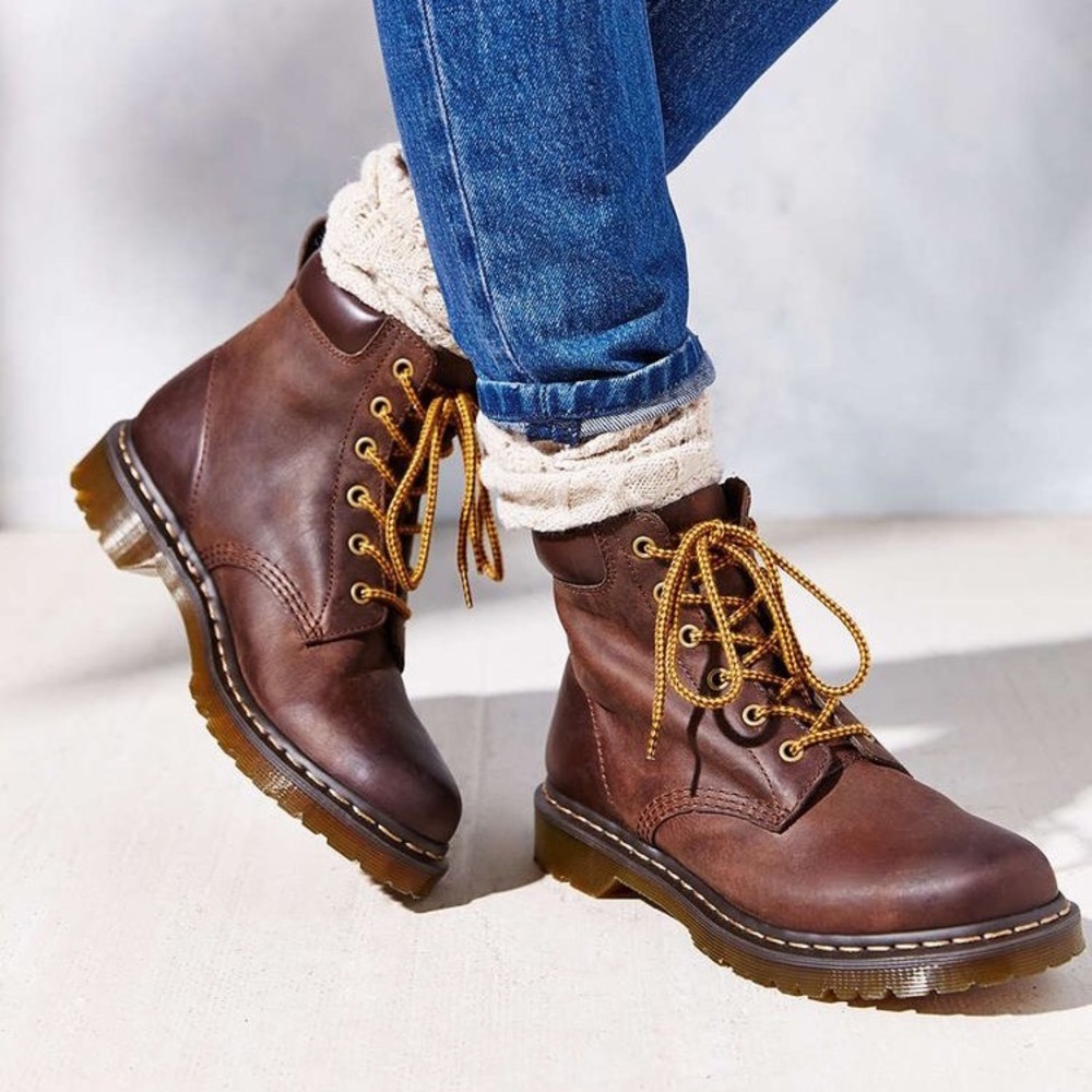 Dr. Marten’s 939 6-eye hiker boot